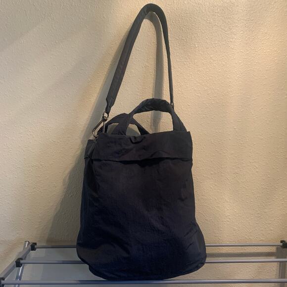 Lululemon On My Level Bag *19L Black Gym Workout Yoga Tote A42 - Picture 12 of 14